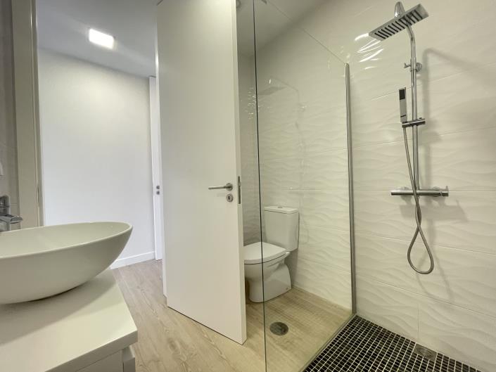 Image No.12-3 Bed Villa for sale