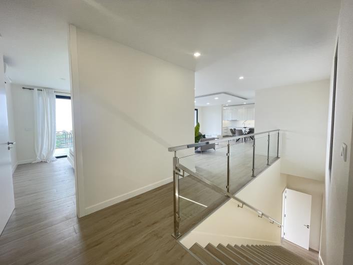 Image No.19-3 Bed Villa for sale