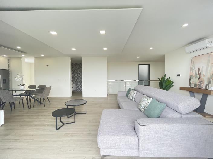 Image No.24-3 Bed Villa for sale