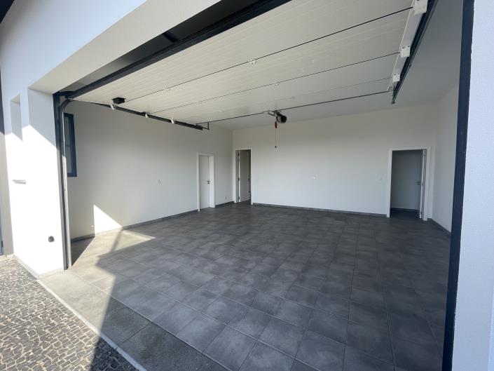 Image No.34-3 Bed Villa for sale