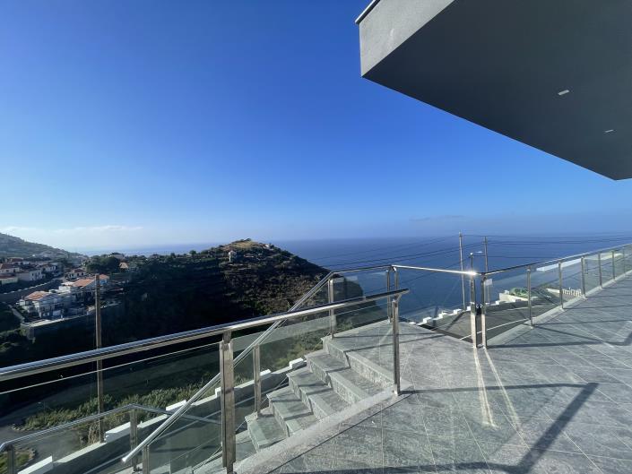 Image No.4-3 Bed Villa for sale