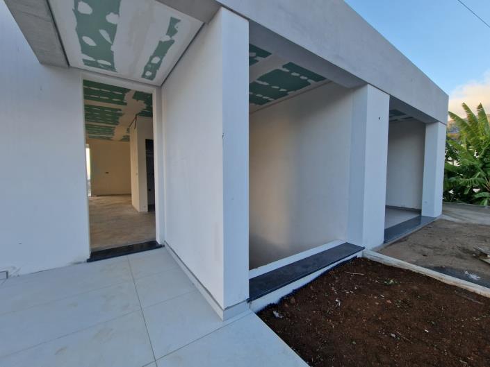 Image No.2-Maison / Villa de 2 chambres à vendre à Calheta