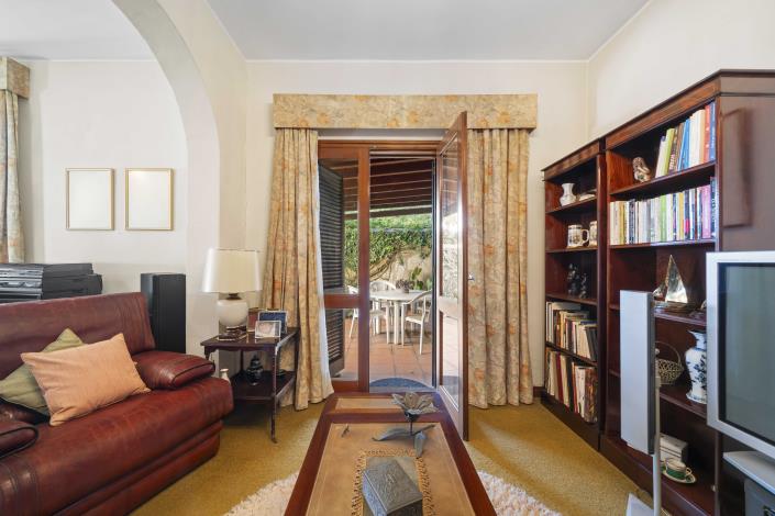 Image No.16-5 Bed Villa for sale