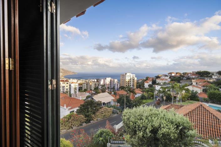 Image No.11-5 Bed Villa for sale