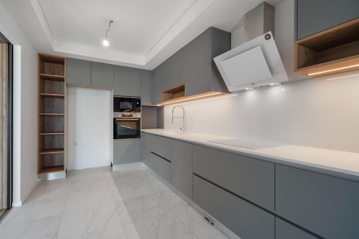 Image No.21-3 Bed Apartment for sale