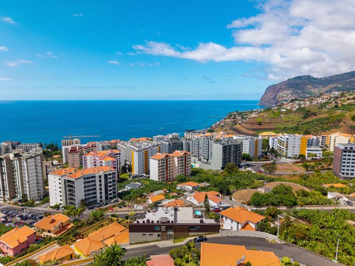 Image No.19-3 Bed Apartment for sale