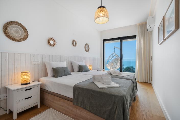 Image No.12-3 Bed Villa for sale