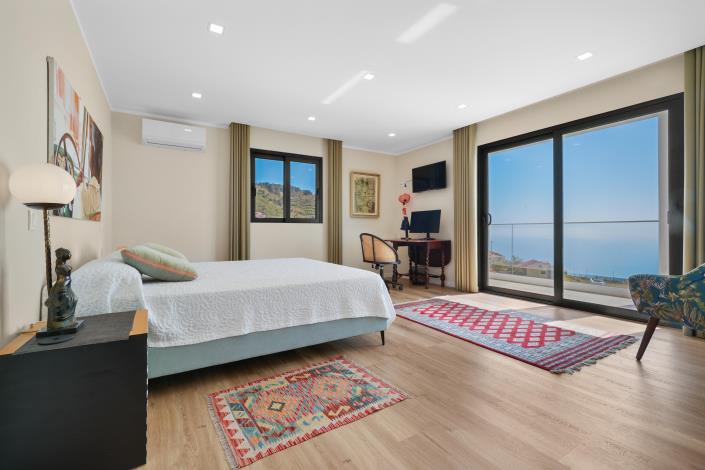 Image No.16-4 Bed Villa for sale