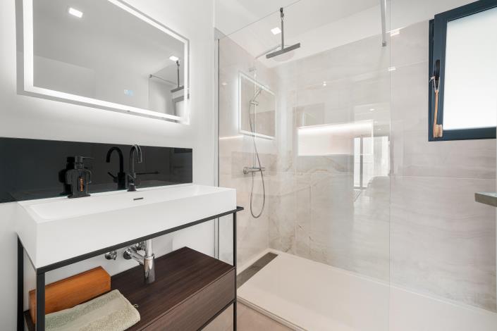 Image No.20-4 Bed Villa for sale