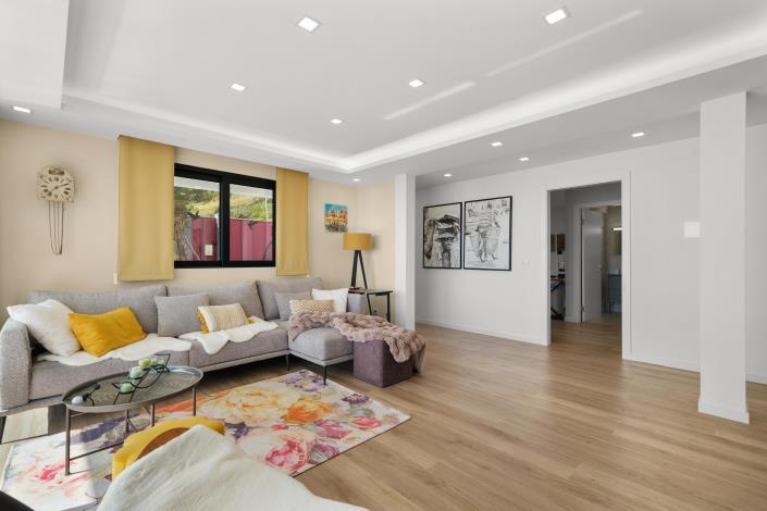 Image No.27-4 Bed Villa for sale