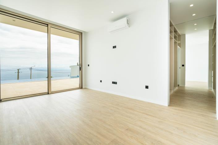 Image No.23-3 Bed Villa for sale