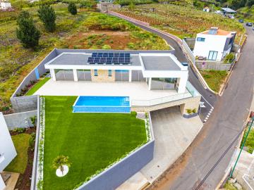 DJI_20250424161240_0641_D_DNZ-HDR