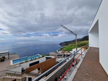 3acd03be-64fa-4b77-ba6f-110aecc52969