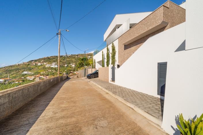 Image No.15-3 Bed Villa for sale