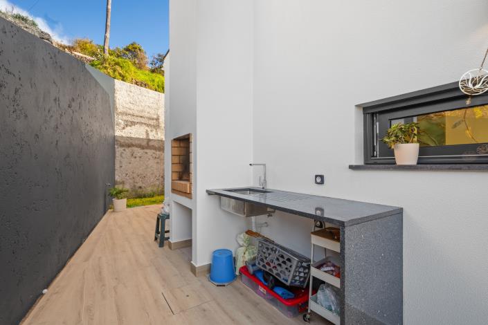 Image No.27-3 Bed Villa for sale