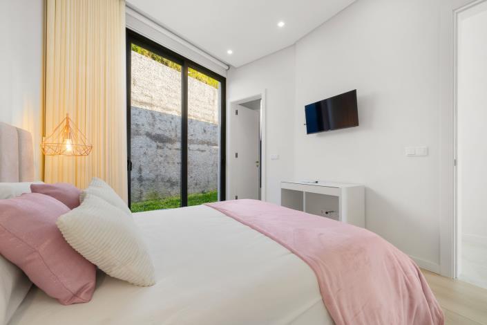 Image No.49-3 Bed Villa for sale