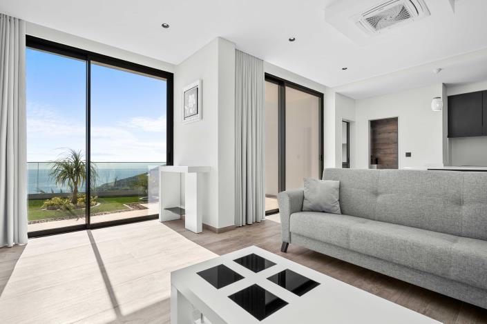 Image No.28-3 Bed Villa for sale