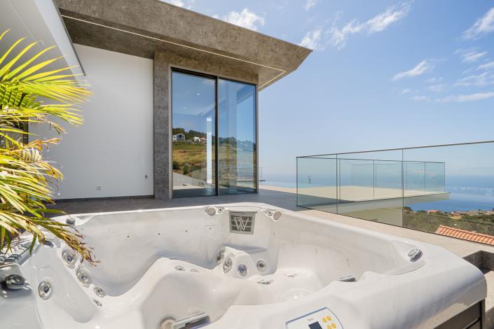 Image No.21-3 Bed Villa for sale