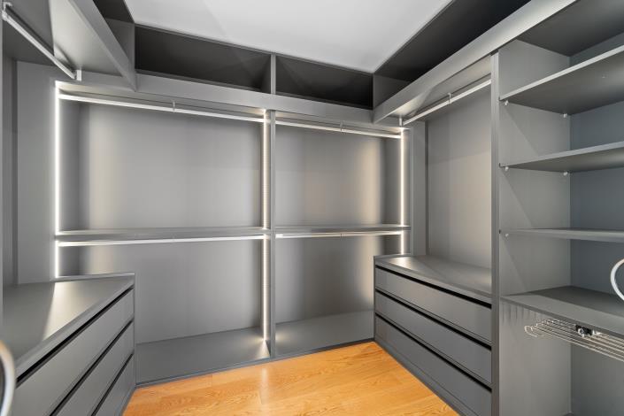 Image No.28-3 Bed Villa for sale