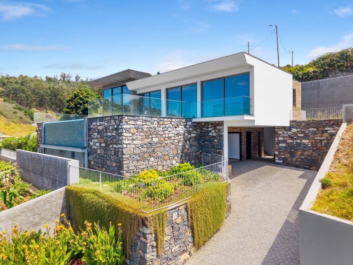 Image No.2-3 Bed Villa for sale