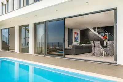 25b15da4-34c7-4239-9419-0a66fe118ff5