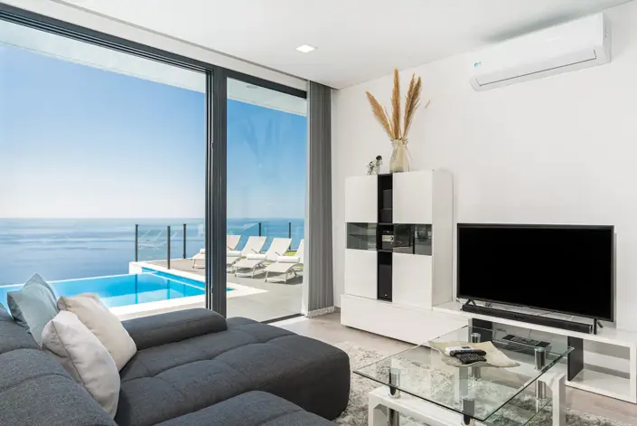 Image No.28-3 Bed Villa for sale