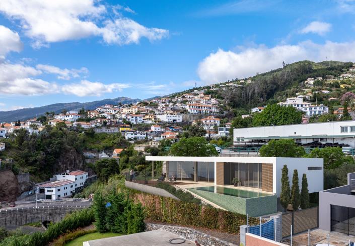 Image No.6-4 Bed Villa for sale