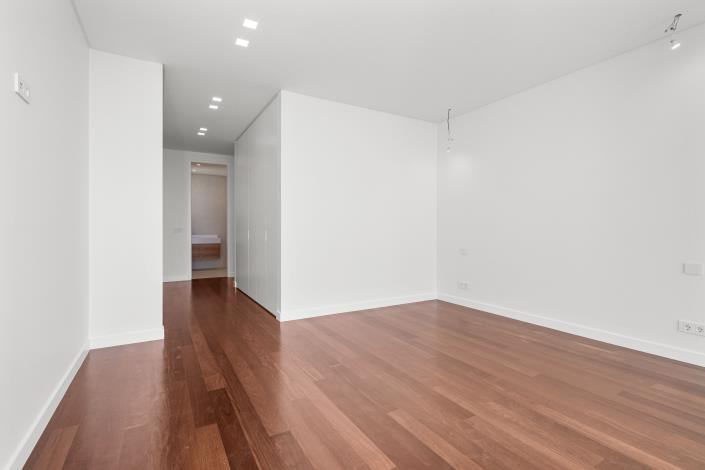 Image No.19-3 Bed Villa for sale