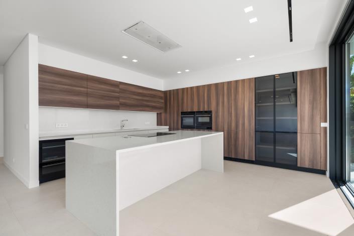 Image No.30-3 Bed Villa for sale