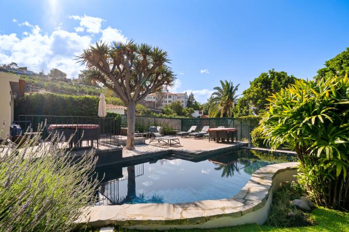 Image No.6-6 Bed Villa for sale