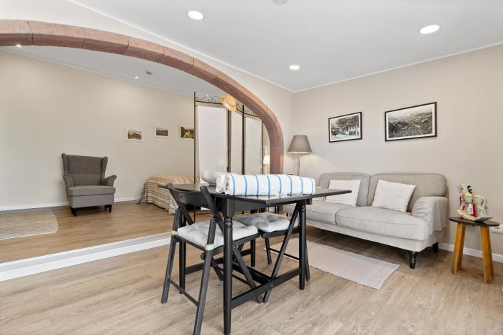 Image No.10-6 Bed Villa for sale