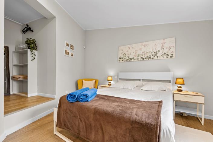 Image No.40-6 Bed Villa for sale