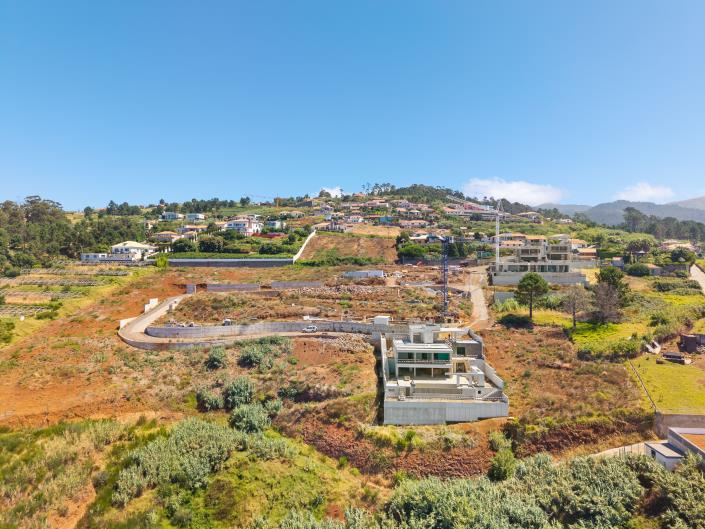 Image No.2-3 Bed Villa for sale