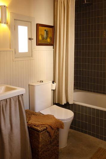 Image No.26-3 Bed Townhouse for sale