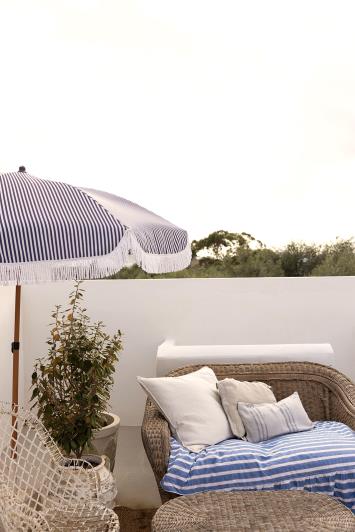 Image No.2-3 Bed Townhouse for sale