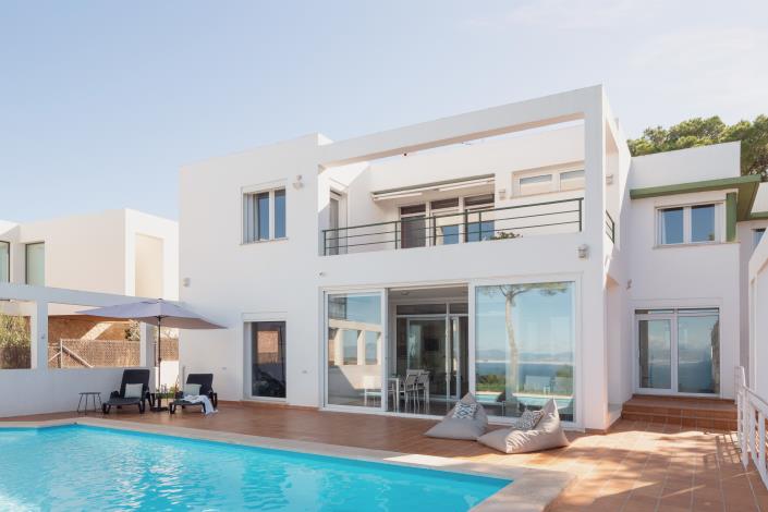 Image No.2-5 Bed Villa for sale