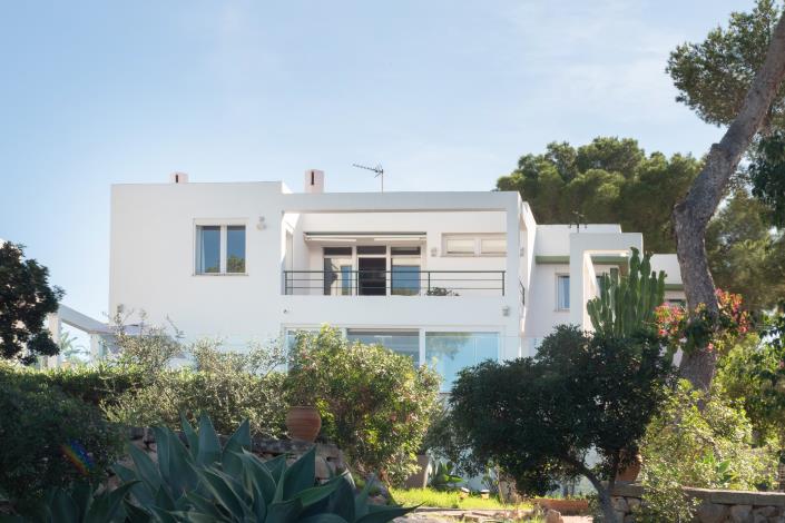 Image No.36-5 Bed Villa for sale