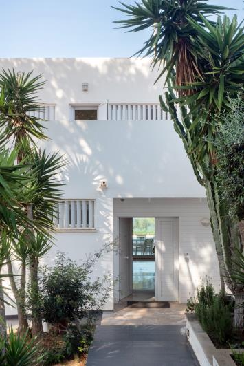 Image No.16-5 Bed Villa for sale