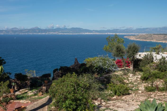 Image No.40-5 Bed Villa for sale