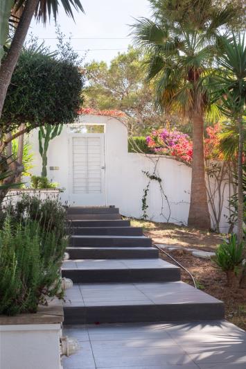 Image No.41-5 Bed Villa for sale