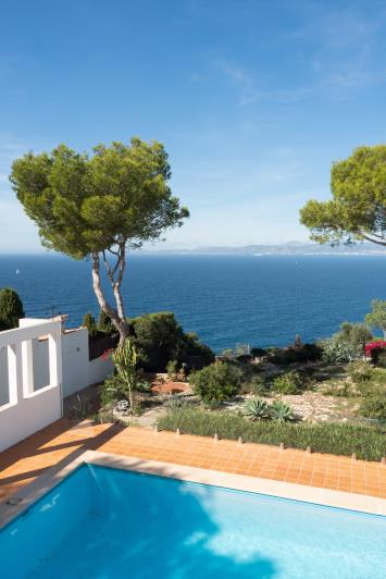 Image No.42-5 Bed Villa for sale