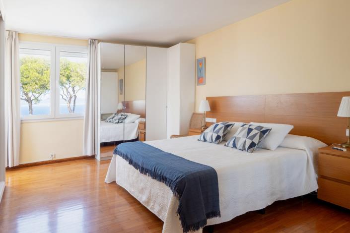 Image No.27-5 Bed Villa for sale