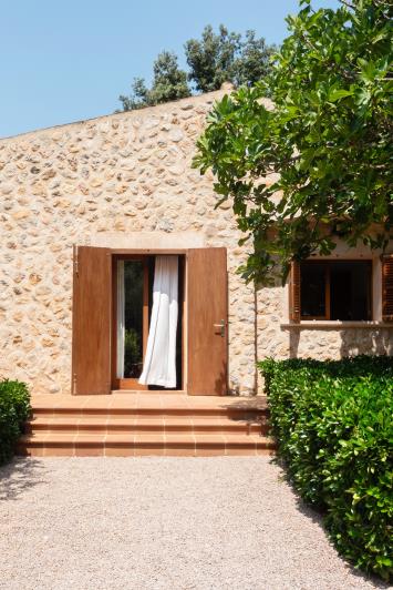 Image No.10-2 Bed Finca for sale