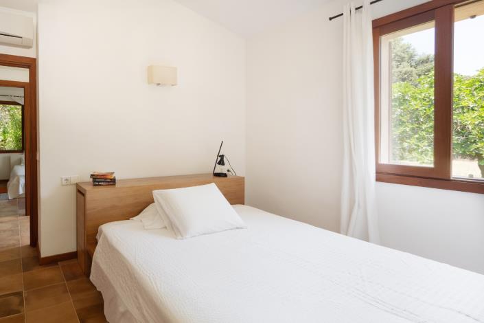 Image No.24-2 Bed Finca for sale