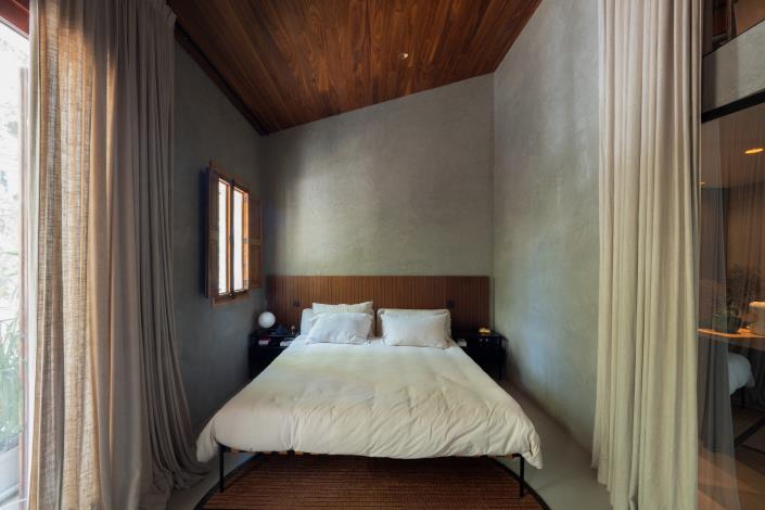 Image No.18-2 Bed Apartment for sale