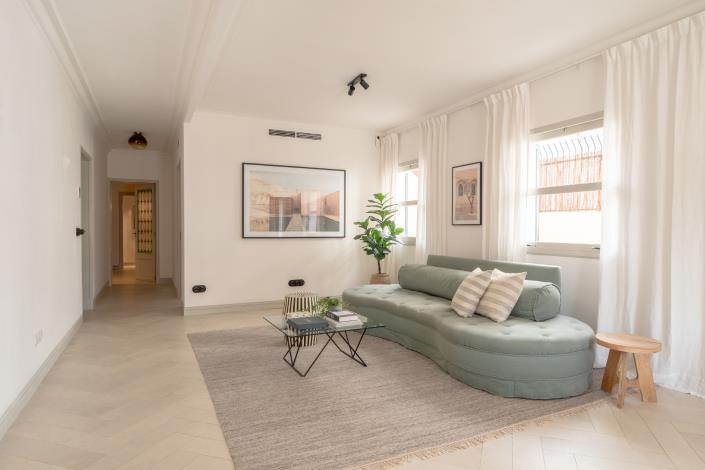 Image No.18-3 Bed Apartment for sale