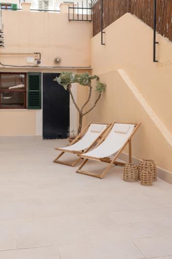 Image No.24-3 Bed Apartment for sale