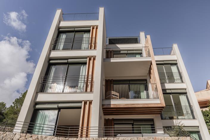 Image No.14-2 Bed Apartment for sale