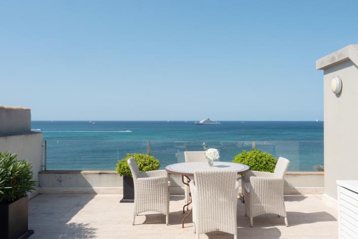 Image No.13-3 Bed Apartment for sale