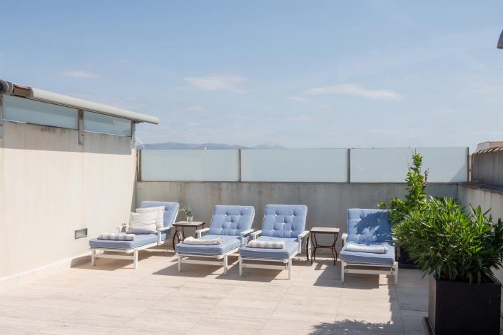 Image No.20-3 Bed Apartment for sale